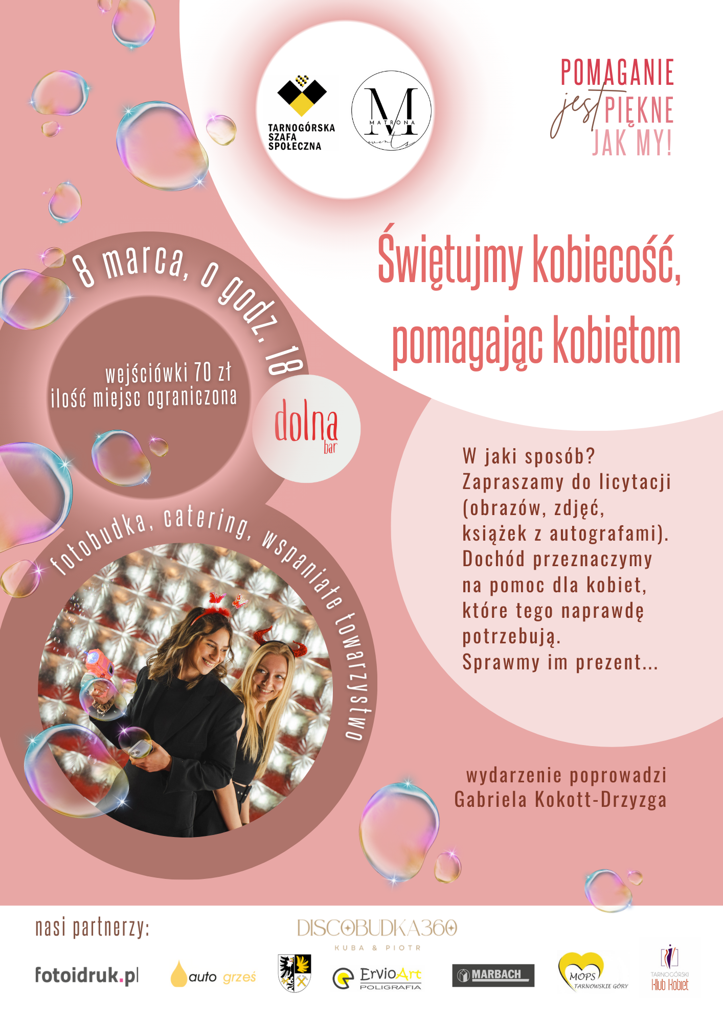 Świętujmy kobiecość, pomagając kobietom
